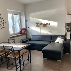 Apartmán Near The Pond, Praha